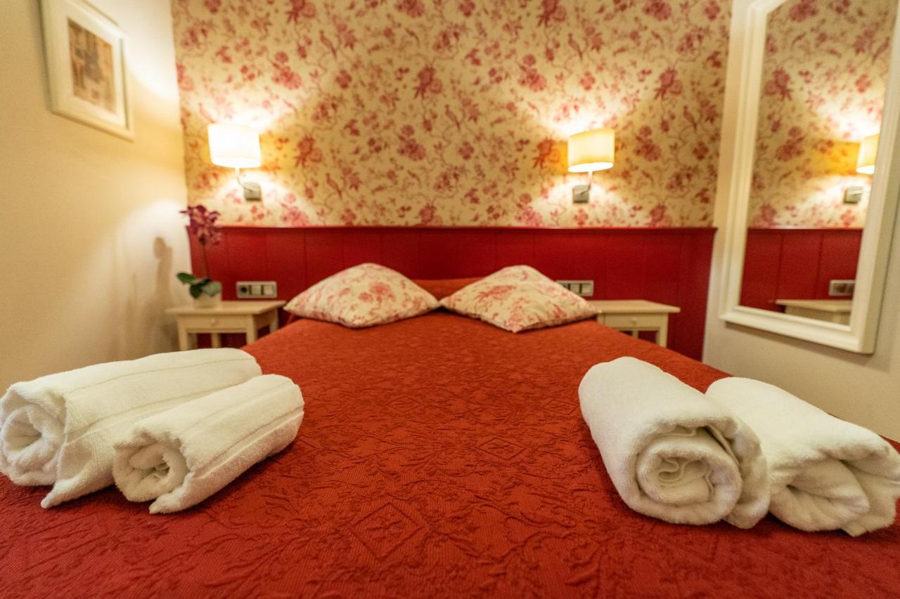 Hostal Matheu Мадрид Экстерьер фото
